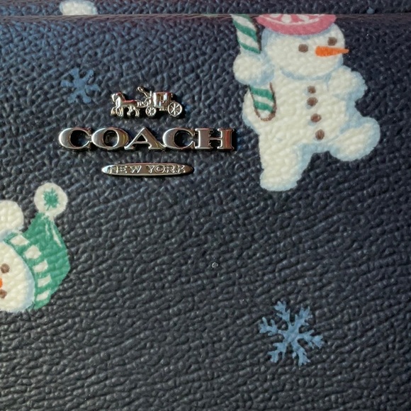 ☃️ COACH BOXY COSMETIC CASE WITH SNOWMAN PRINT ☃️ - Picture 10 of 16